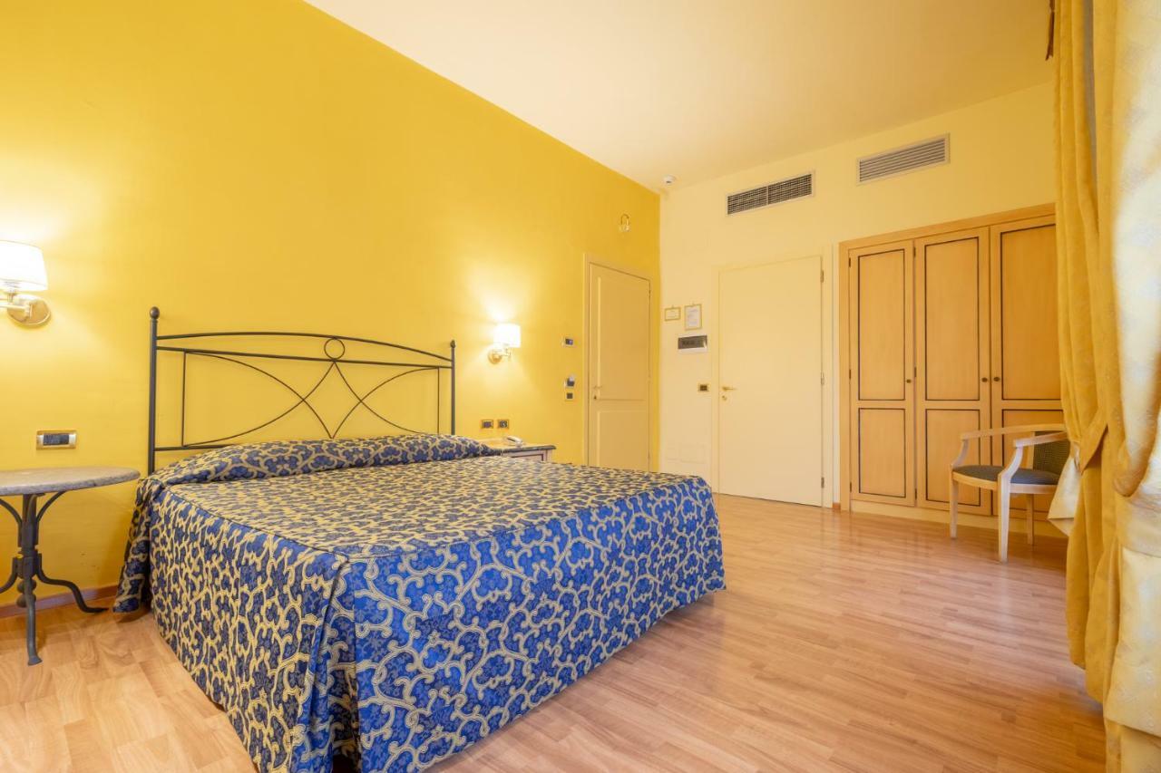 Hotel Benivieni Florens Exteriör bild